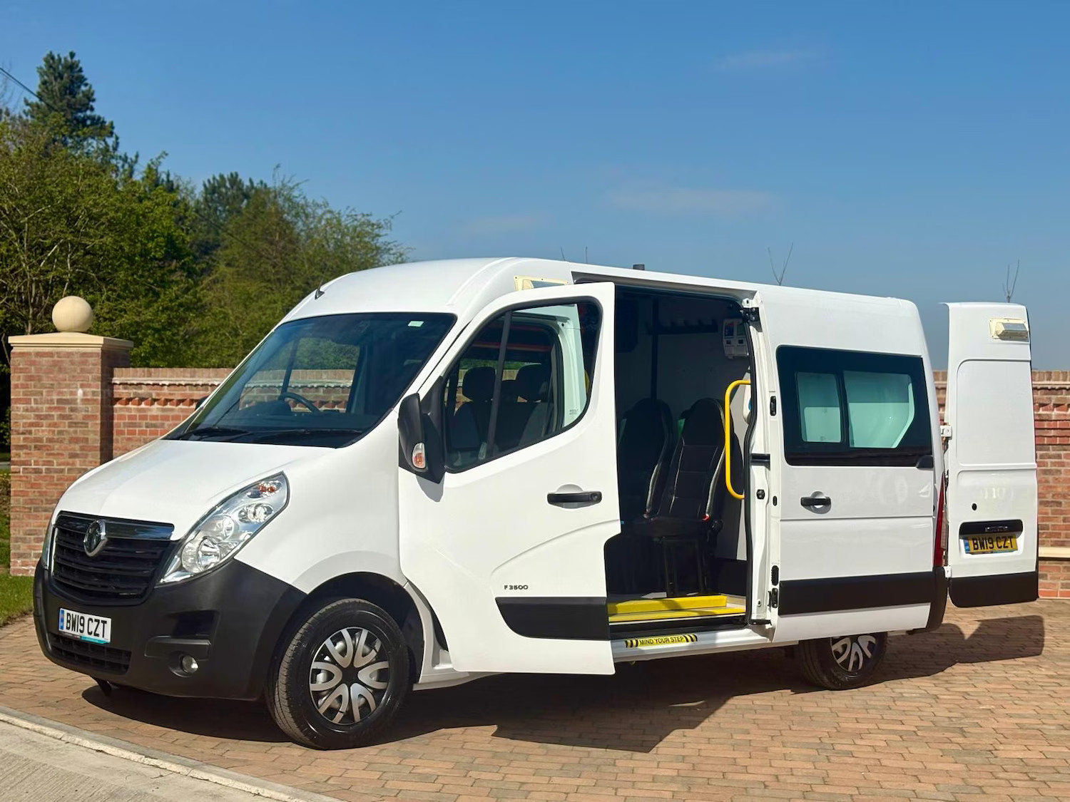 2019 Vauxhall Movano / Renault Master 2.3 CDTI L2 MWB Van ***Welfare / Camper / 2019 Vauxhall Movano / Renault Master 2.3 CDTI L2 MWB Van ***Welfare / Camper /