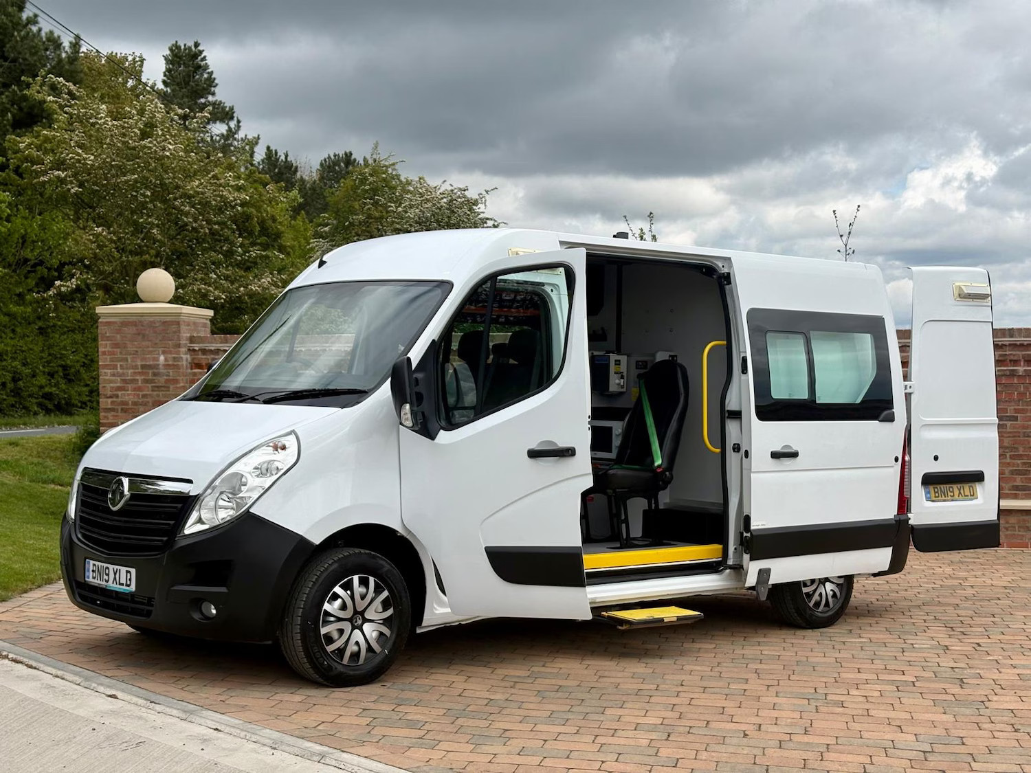 2019 Vauxhall Movano / Renault Master 2.3 CDTI L2 MWB Van ***Welfare / Camper / 2019 Vauxhall Movano / Renault Master 2.3 CDTI L2 MWB Van ***Welfare / Camper /