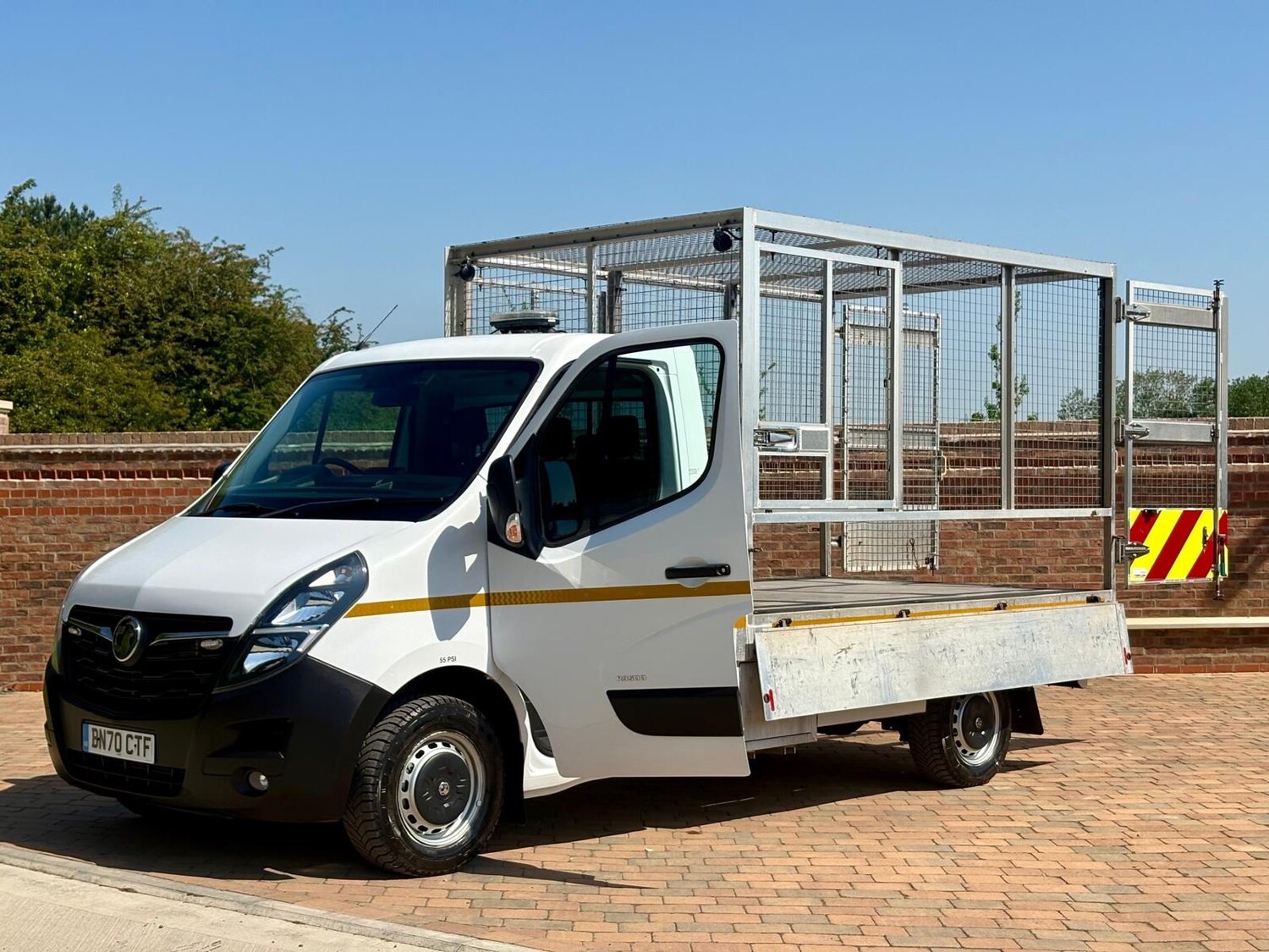 2020 Vauxhall Movano / Renault Master 2.3 130ps **** Alloy Caged Tipper **** CHA 2020 Vauxhall Movano / Renault Master 2.3 130ps **** Alloy Caged Tipper **** CHA
