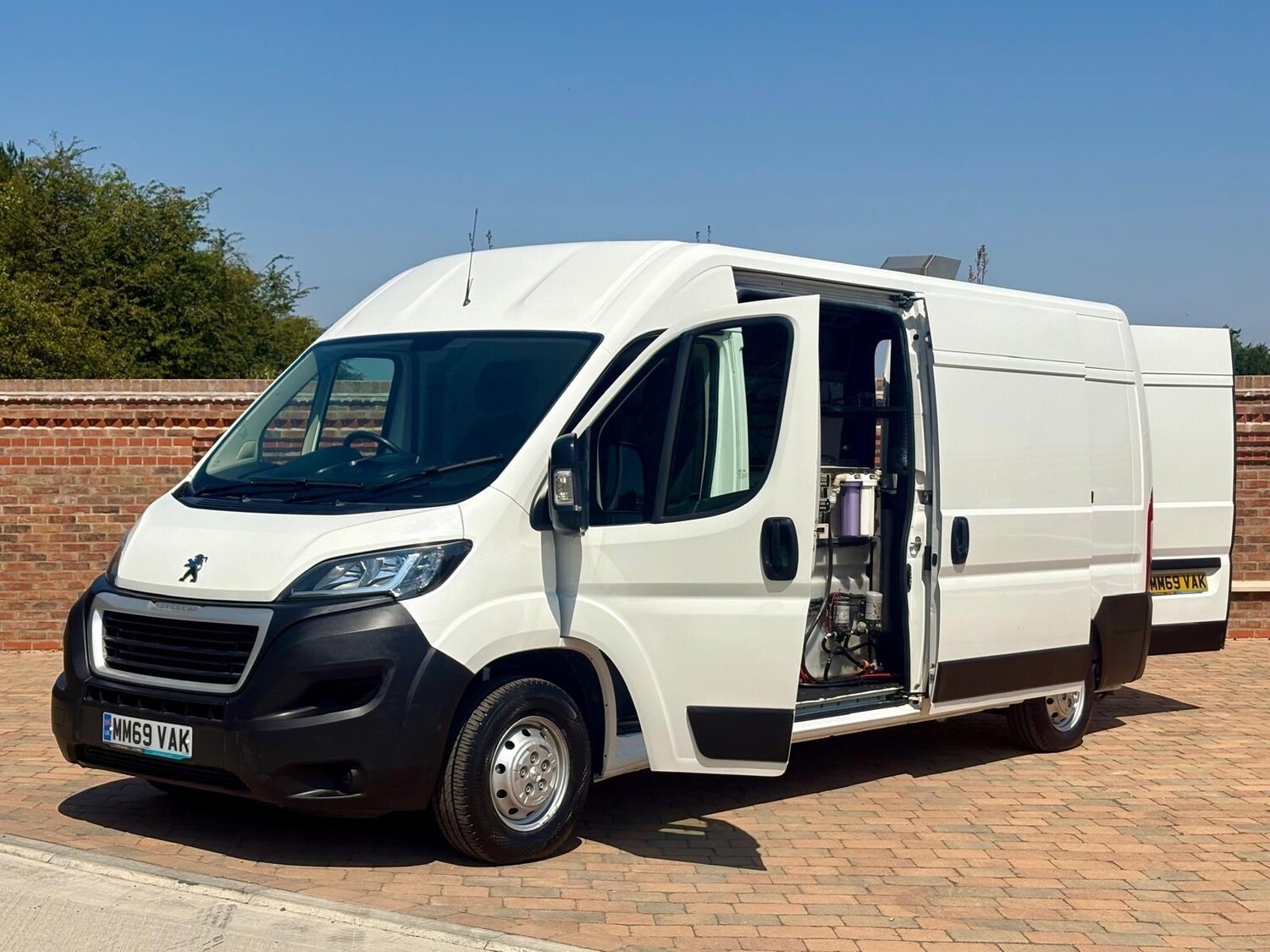 2020 Peugeot Boxer L3 H2 Van *** Streamline Bravo Window Cleaning / Comet FDX Je 2020 Peugeot Boxer L3 H2 Van *** Streamline Bravo Window Cleaning / Comet FDX Je